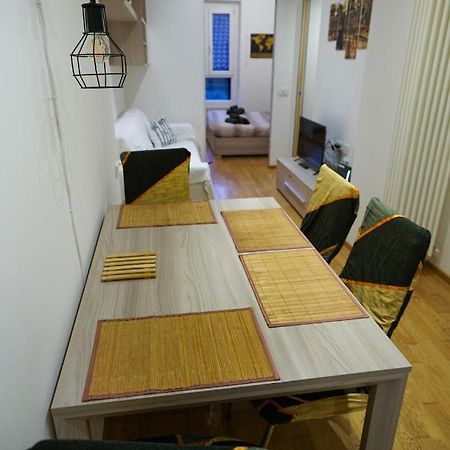 Apartament Fast Wifi E Netflix -- Centro Di Rho Vicino Stazione Zewnętrze zdjęcie