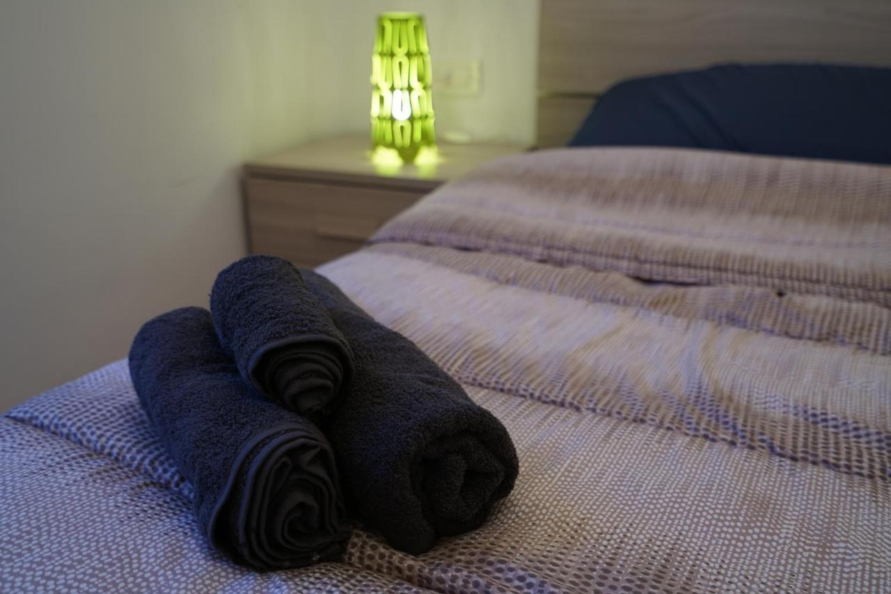 Apartament Fast Wifi E Netflix -- Centro Di Rho Vicino Stazione Zewnętrze zdjęcie