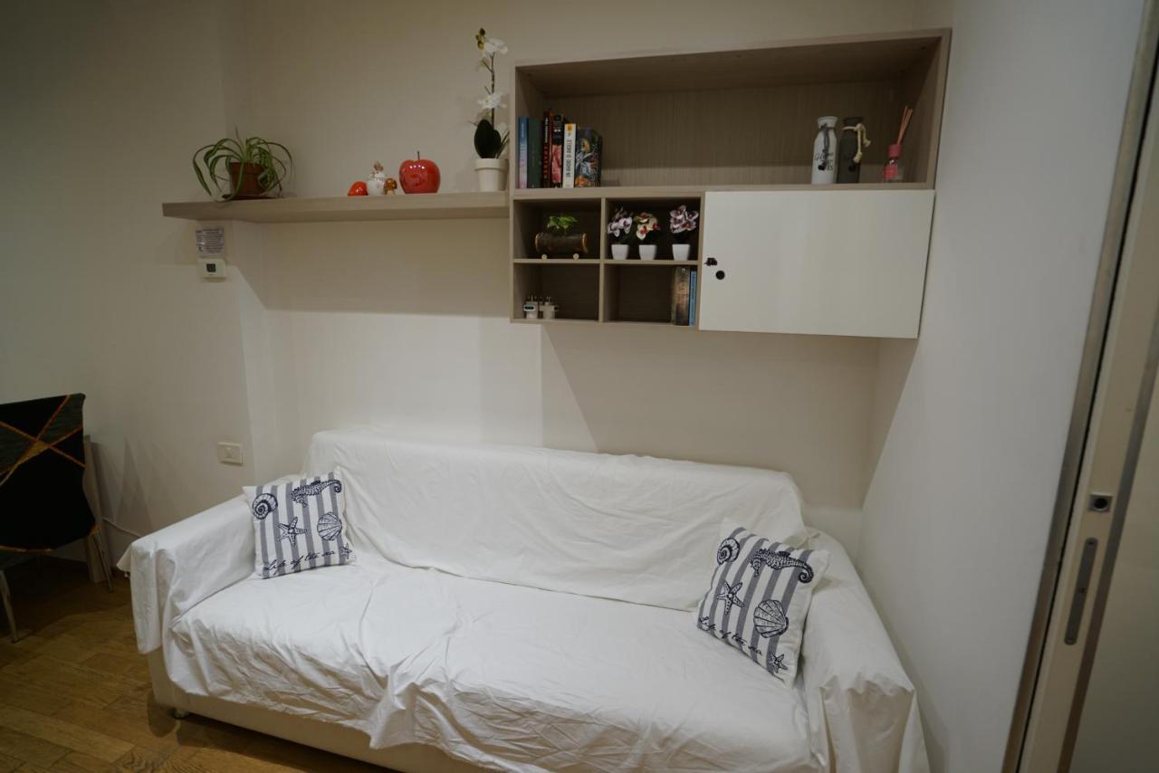 Apartament Fast Wifi E Netflix -- Centro Di Rho Vicino Stazione Zewnętrze zdjęcie