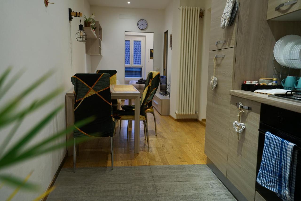 Apartament Fast Wifi E Netflix -- Centro Di Rho Vicino Stazione Zewnętrze zdjęcie